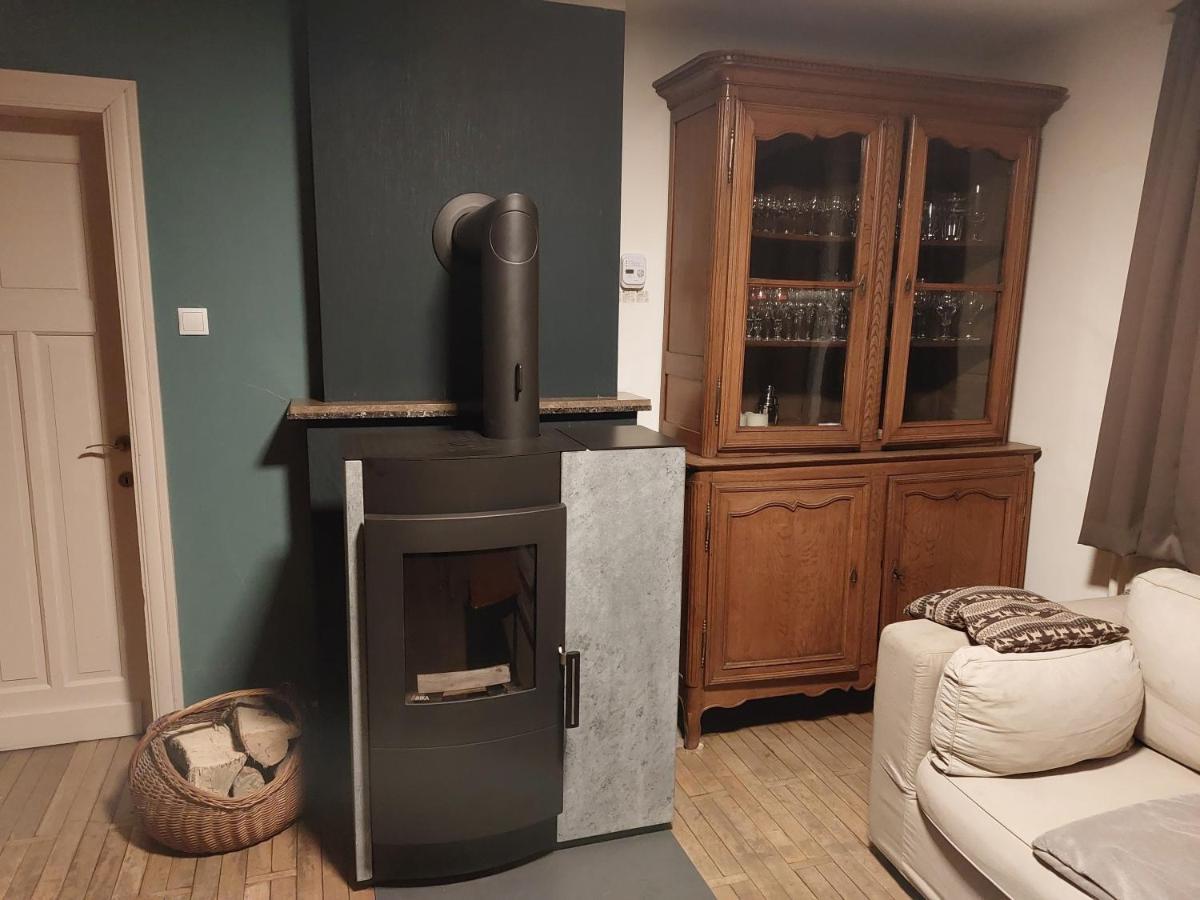 Le Reposoir Maison Spacieuse Avec Feu Au Bois Bertogne Bagian luar foto